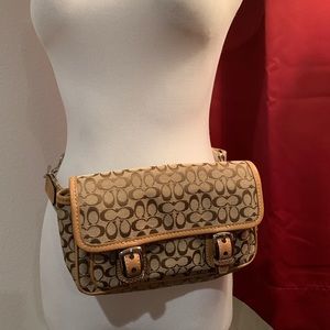 👒Coach classic cc fanny pack👒